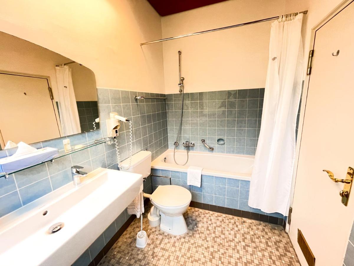 Gaestehaus Sophienstrasse Stuttgart Eksteriør bilde