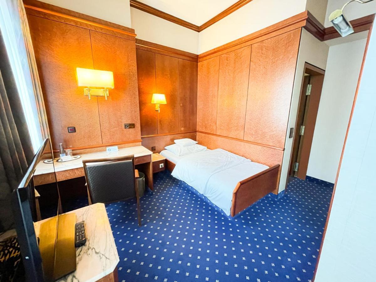 Gaestehaus Sophienstrasse Stuttgart Eksteriør bilde