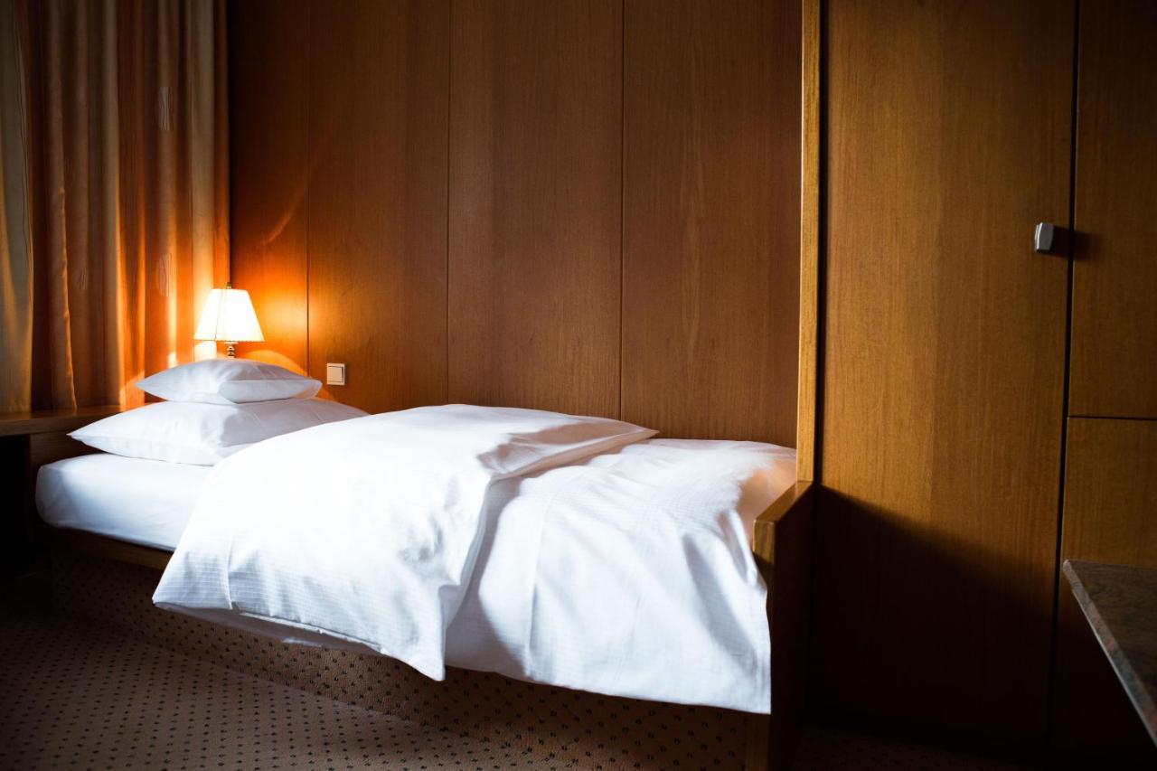 Gaestehaus Sophienstrasse Stuttgart Eksteriør bilde